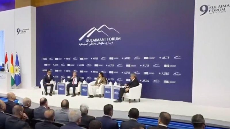 زيباري: ما يحدث في سوريا هو البداية فقط.. والكورد يسعون لموقع دائم في دمشق