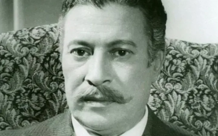 عماد حمدي.. نجم أسطورة أطفأ وهج الحياة برحيل توأمه