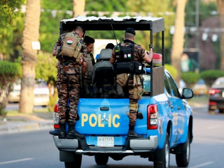 القبض على منتحل صفة ضابط أثناء محاولته تفتيش مركز شرطة في بغداد