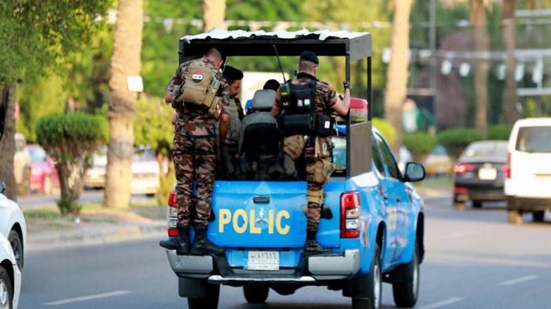 القبض على منتحل صفة ضابط أثناء محاولته تفتيش مركز شرطة في بغداد