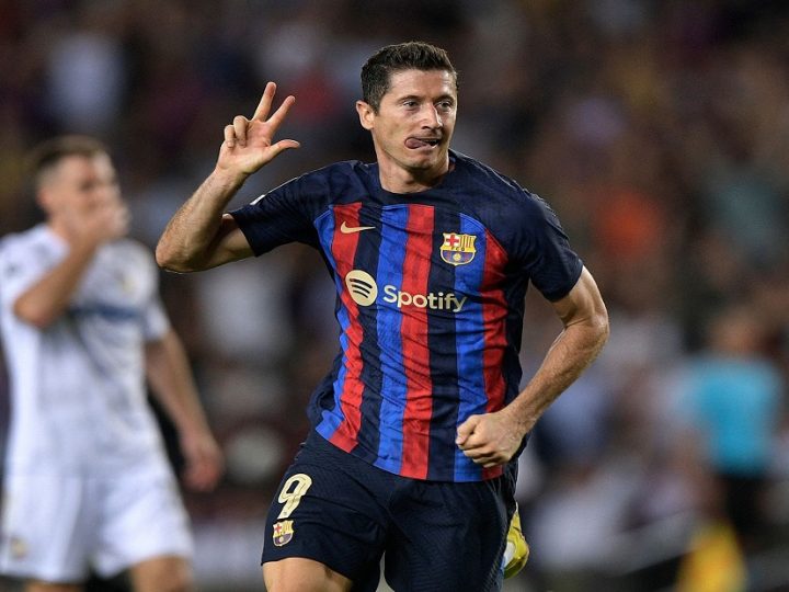 برشلونة يستعيد خدمات ليفاندوفسكي