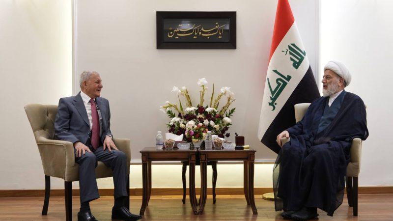 همام حمودي ورئيس الجمهورية يؤكدان أهمية حماية المسار الديمقراطي وتعزيز دور العراق في القمة العربية