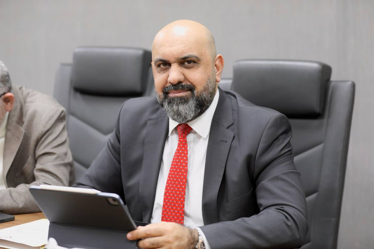 الاعلام والاتصالات تعلن عن دعم المنظومة الإعلامية الوطنية وتيسير مهام وسائل الإعلام خلال القمة العربية