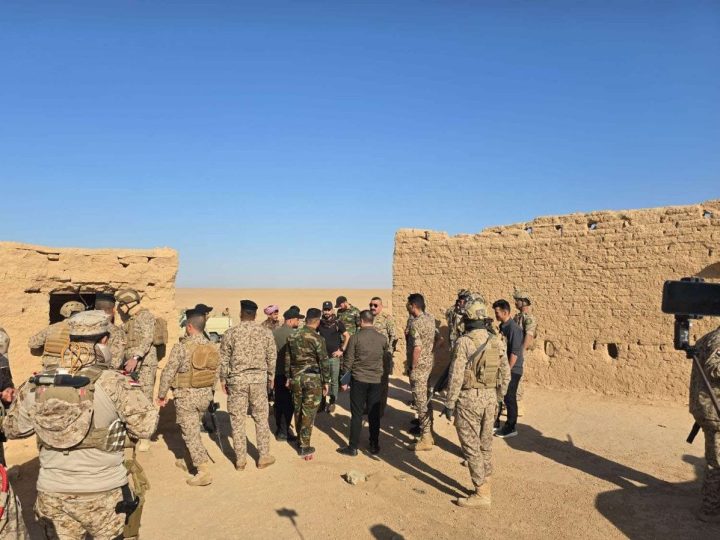 الحشد الشعبي يضبط مضافات لعصابات داعش في الصحراء الكبرى
