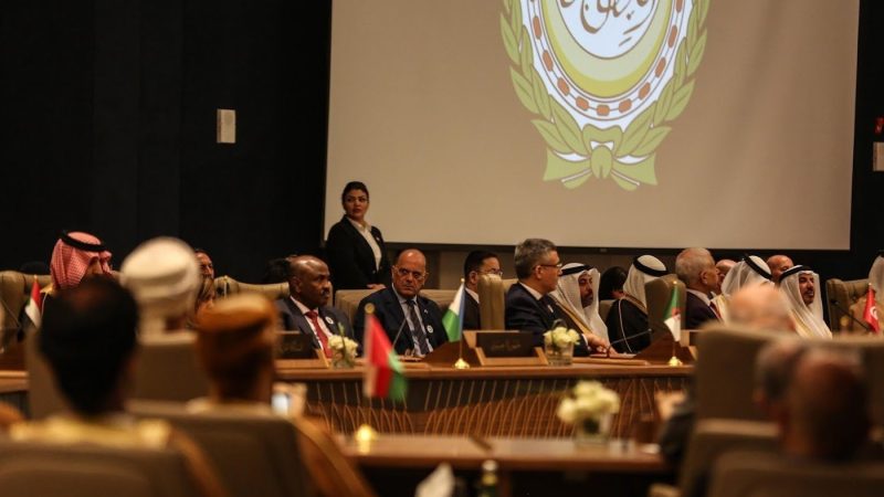 العراق يقترح إنشاء مجلس وزاري عربي للتجارة في القمة الاقتصادية