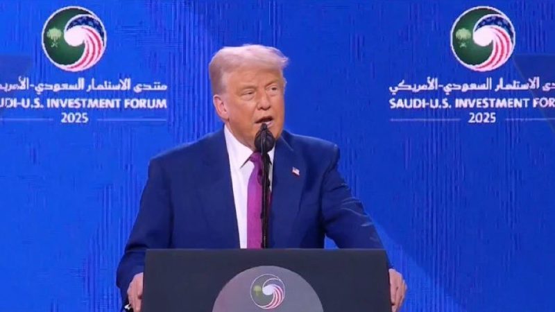 ترامب يعلن رفع العقوبات عن سوريا ولقاء دبلوماسي مرتقب في تركيا