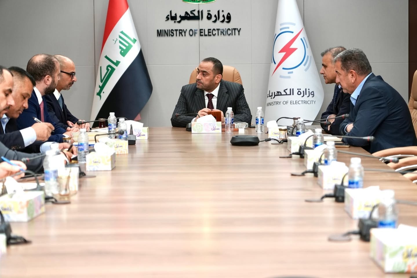 الكهرباء تبحث مع “جنرال فرنوفا” إنتاج 24 ألف ميغاواط لتعزيز منظومة الطاقة في العراق