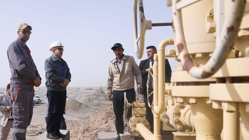 النفط: رفع إنتاج حقلي الناصرية وصبّة إلى 100 ألف برميل يوميًا