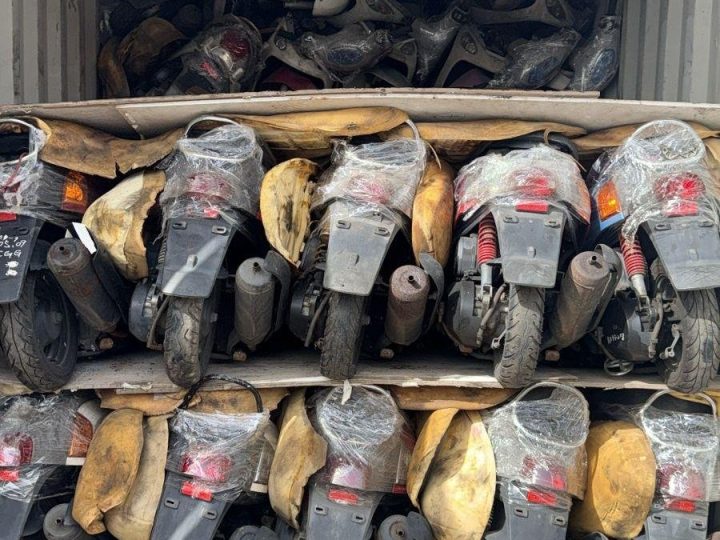 إحباط محاولة تهريب دراجات نارية في ميناء أم قصر الشمالي