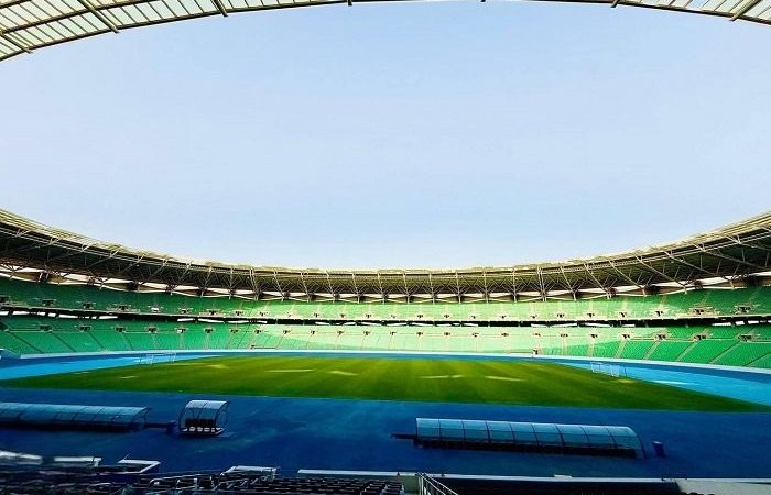 ملعب البصرة الدولي يتأهب لمباراة الحسم ضد كوريا الجنوبية