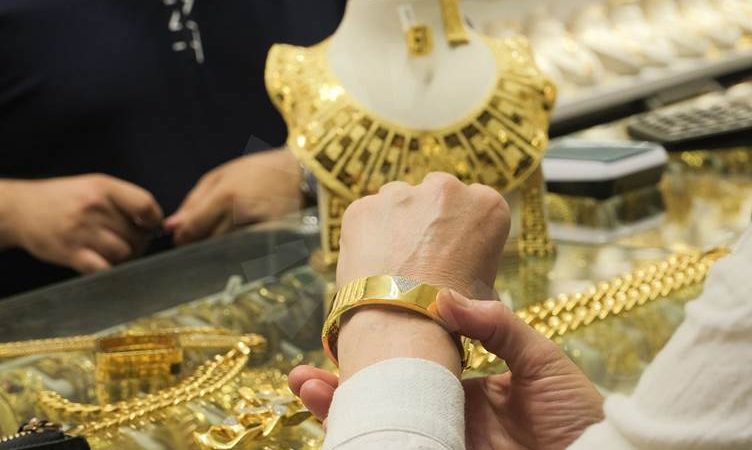 تراجع أسعار الذهب مع تقدم المفاوضات التجارية الأميركية – الصينية