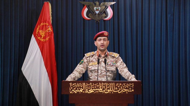 اليمن يعلن استهداف مطار بن غوريون بصاروخ فرط صوتي ويتوعد بمزيد من العمليات