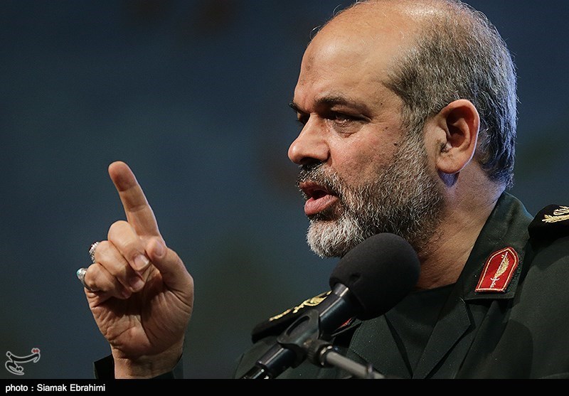 مستشار قائد الحرس الثوري: إيران مستعدة لحرب طويلة وشاملة… وسنكشف قريباً عن ابتكاراتنا العسكرية الجديدة