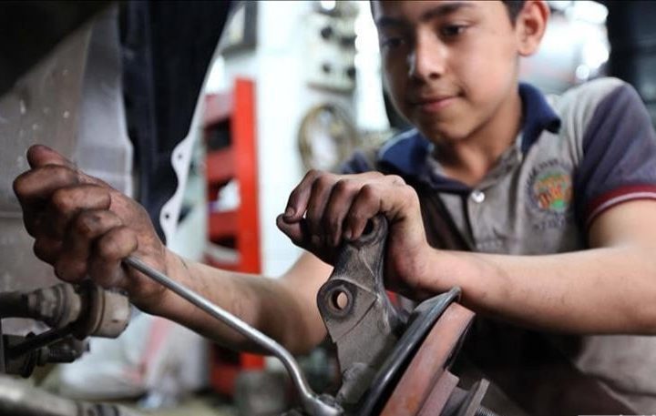 وزارة العمل تطلق حملة وطنية لمكافحة عمالة الأطفال وإعادتهم إلى الدراسة