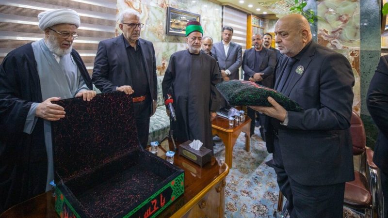 ممثل المرجعية العليا: معركة الحق والباطل لا تزال مستمرة في منطقتنا