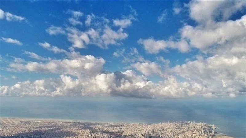 الأنواء الجوية: طقس صحو وأمطار خفيفة في المنطقة الشمالية خلال الأيام المقبلة