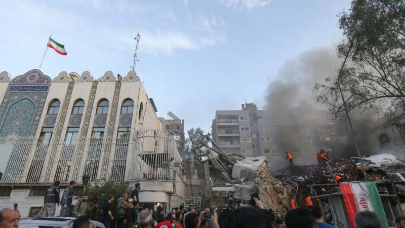 واشنطن تبلغ طهران بعدم نيتها “تغيير النظام” في إيران: الضربة انتهت