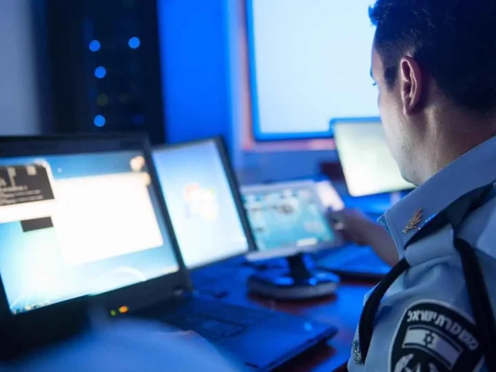 إسرائيل تعتقل شخصا في حيفا بتهمة العمالة لإيران