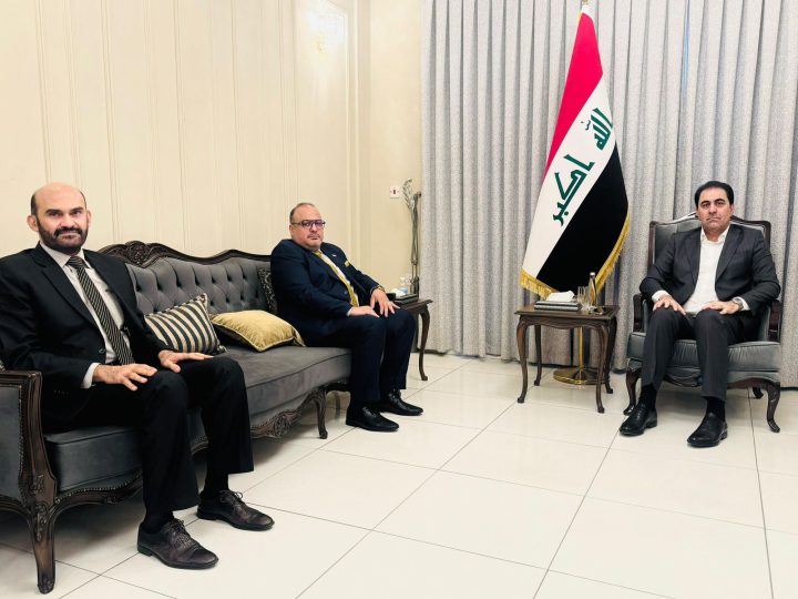 المندلاوي يؤكد دعمه لجهود مجلس الخدمة في تسريع تعيين الخريجين