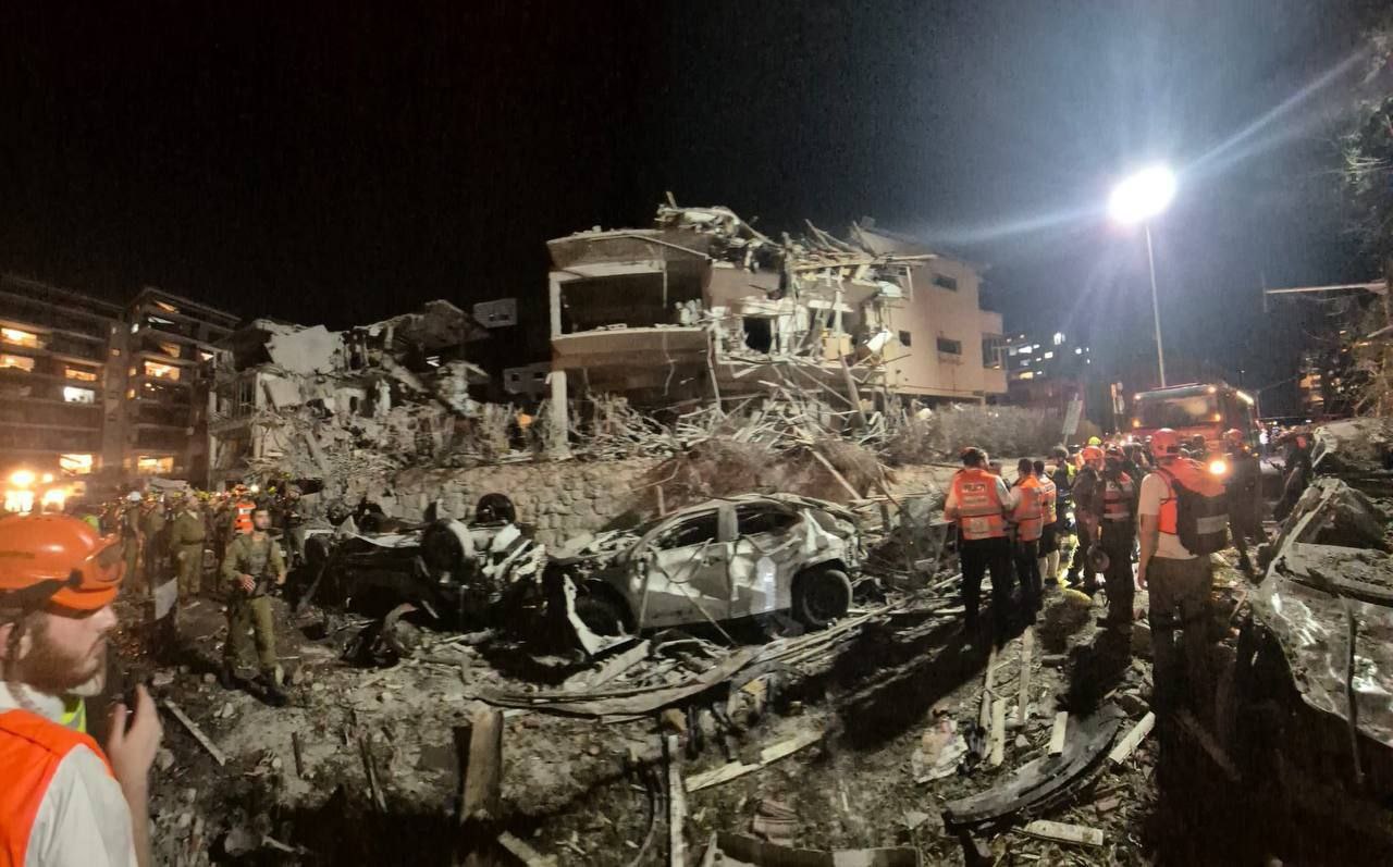 مستشار عسكري إيراني يكشف تفاصيل أهداف عملية “وعد الصادق 3”