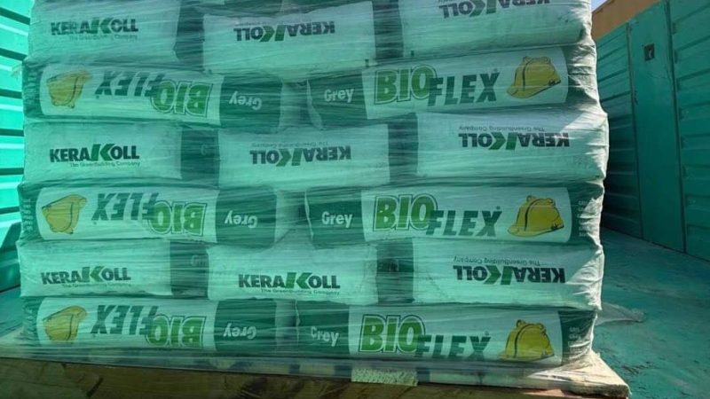الكمارك تضبط 22 شاحنة مخالفة وتُتلف مواد طبية في البصرة