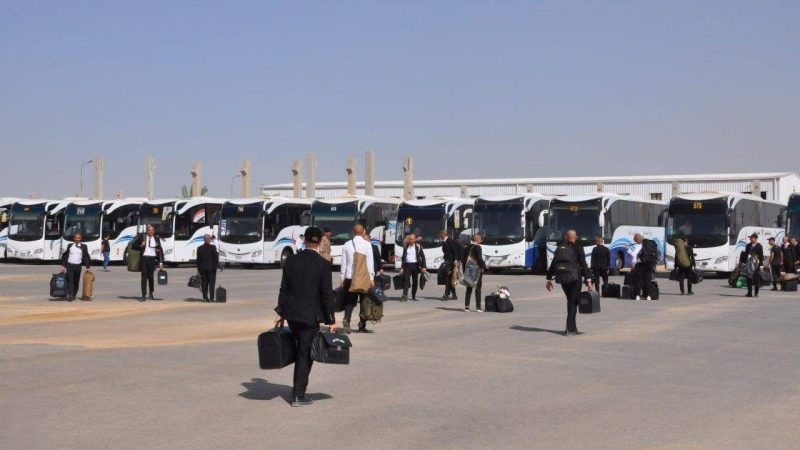 الجيش ينقل طلاب الكلية العسكرية الرابعة من ذي قار إلى بغداد ضمن خطة توزيع جديدة