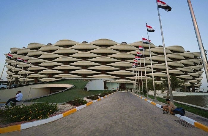 مدينة البصرة الرياضية تتألق قبل قمة العراق وكوريا