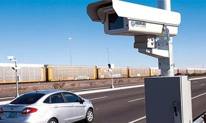 وزير الداخلية يعلن انطلاق العمل بالإشارات الذكية والرادارات في بغداد الشهر المقبل