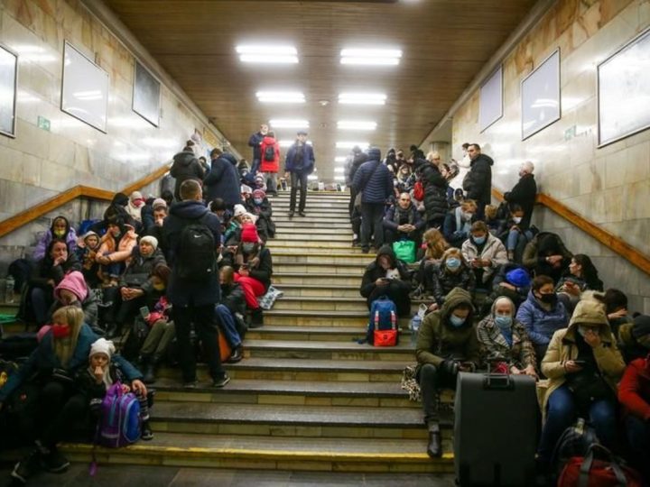 طهران تتحرّك لإنشاء ملاجئ مدنية