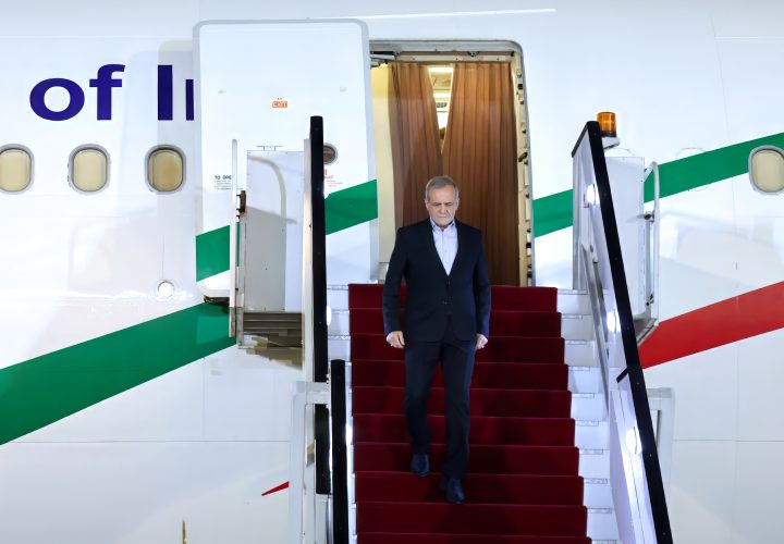 بزشکیان: قمة “إيكو” فرصة لتعزيز التعاون الإقليمي بين الدول العشر الأعضاء