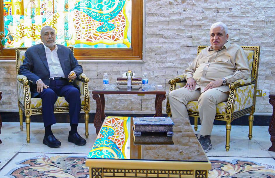 الفياض يؤكد للمشهداني ضرورة إقرار قانون هيئة الحشد الشعبي