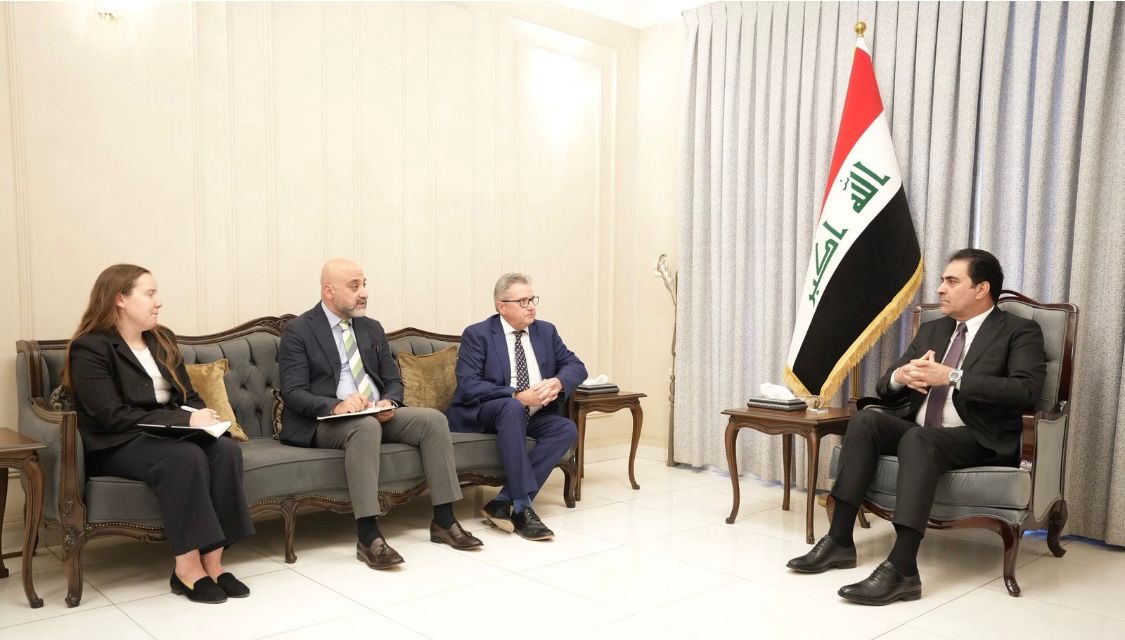 رئاسة البرلمان لمسؤول بريطاني : على المجتمع الدولي تحمل مسؤولياته تجاه العدوان على غزة
