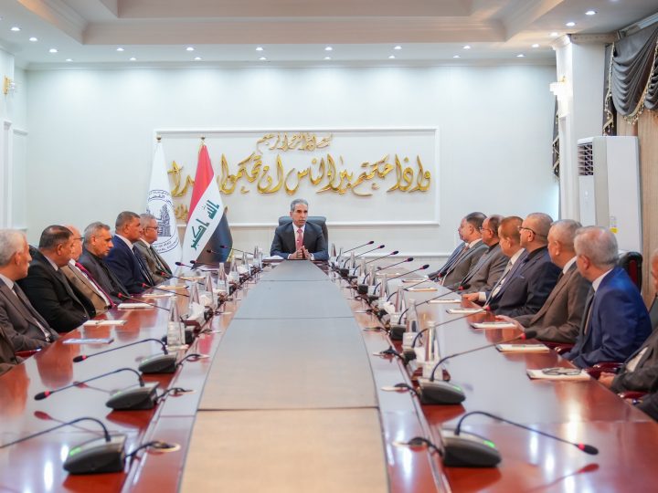 أعضاء المحكمة الاتحادية يعدلون عن طلب الإحالة على التقاعد بعد زوال الأسباب التي دعتهم لذلك