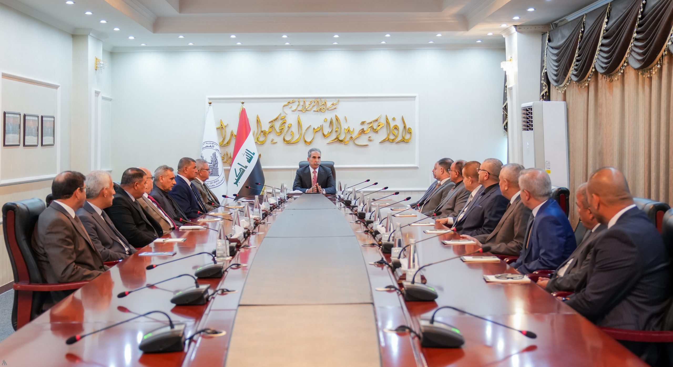أعضاء المحكمة الاتحادية يعدلون عن طلب الإحالة على التقاعد بعد زوال الأسباب التي دعتهم لذلك