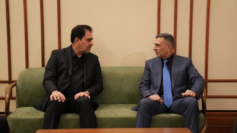 المندلاوي يبحث مع محافظ البصرة سبل دعم العاصمة الاقتصادية للعراق