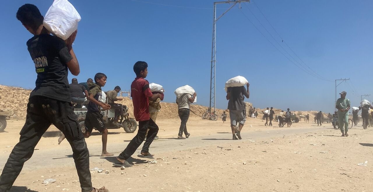 الإمارات تستأنف عمليات الإسقاط الجوي للمساعدات في غزة