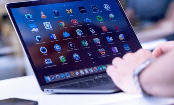 آبل تطور جيلاً جديداً من حواسب MacBook Pro
