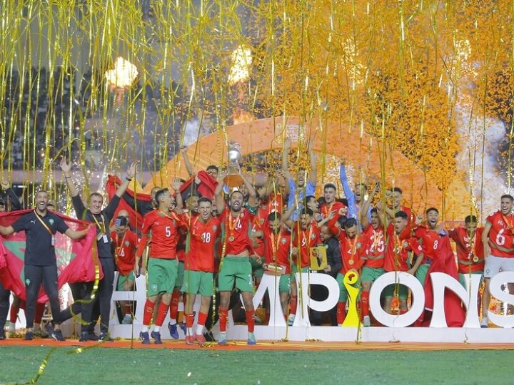 المغرب يرفع كأس أمم إفريقيا للمحليين