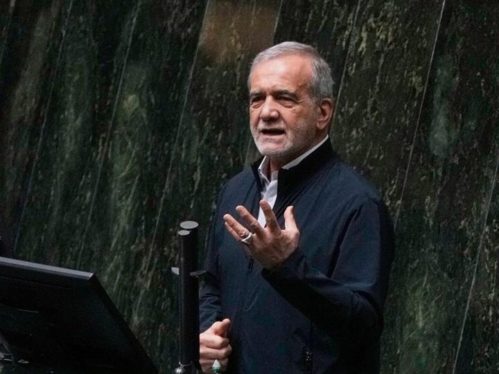 الرئيس الإيراني: لولا قدراتنا الصاروخية لأصبح وضعنا مثل غزة