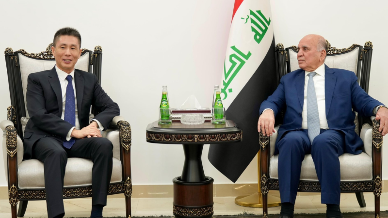 بغداد وبكين تبحثان التحضيرات للقمة العربية–الصينية الثانية