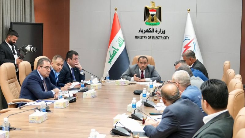 الكهرباء وسيمنز تبحثان تحديد مواقع إنشاء المحطات الجديدة بطاقة 14 ألف ميغاواط