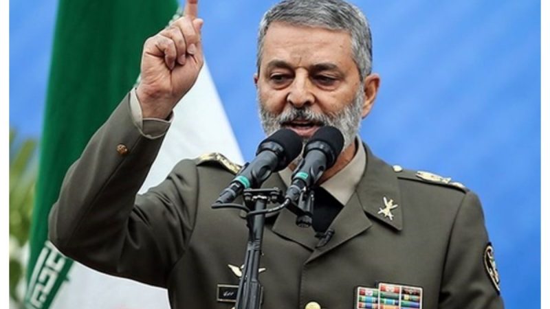 رئيس الأركان الإيراني يتوعد: سنأخذ بثأرنا من أمريكا