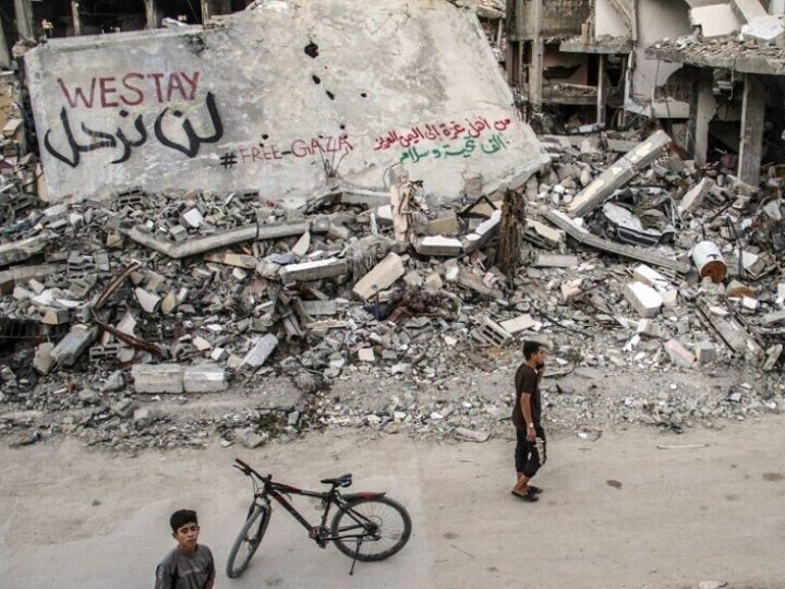 “فاينانشل تايمز”: تسريبات تكشف خططا إسرائيلية لتهجير سكان غزة إلى دول إفريقية وعربية