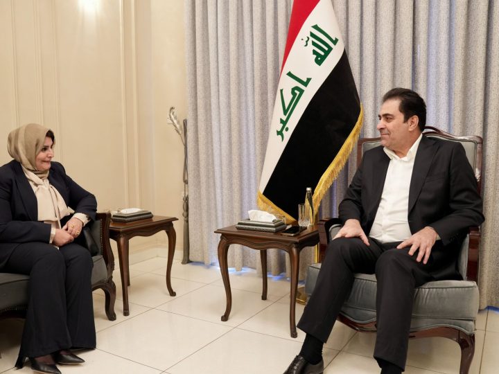 المندلاوي يبحث مع الهيأة العامة لمراقبة تخصيص الواردات الاتحادية تعزيز آليات التعاون الرقابي المشترك