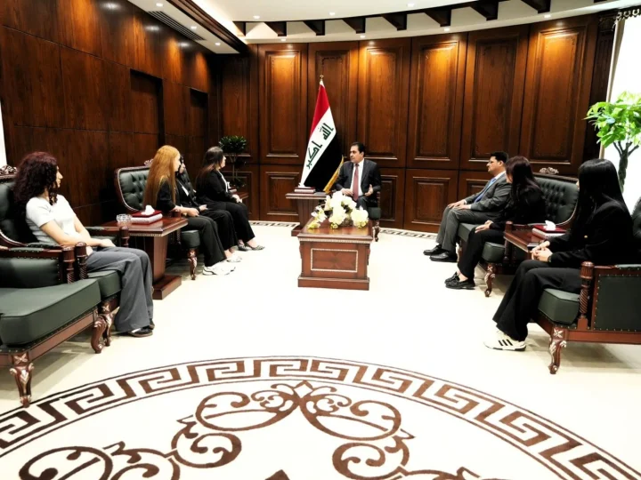 المندلاوي يوجه بتشكيل لجنة نيابية لمتابعة وضع سنجار وشؤون الايزيديين خاصة النازحين