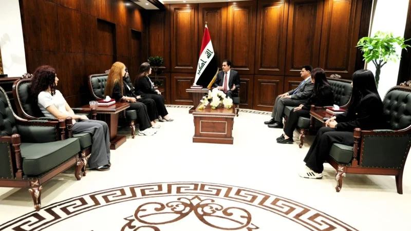 المندلاوي يوجه بتشكيل لجنة نيابية لمتابعة وضع سنجار وشؤون الايزيديين خاصة النازحين