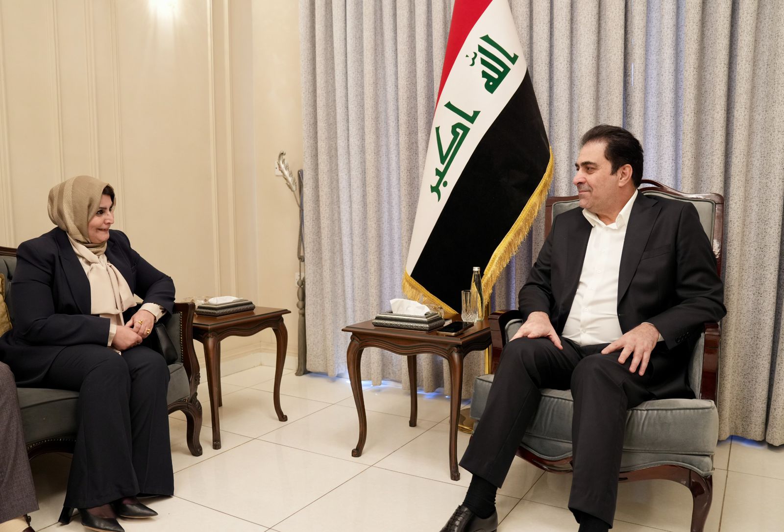 المندلاوي يبحث مع الهيأة العامة لمراقبة تخصيص الواردات الاتحادية تعزيز آليات التعاون الرقابي المشترك