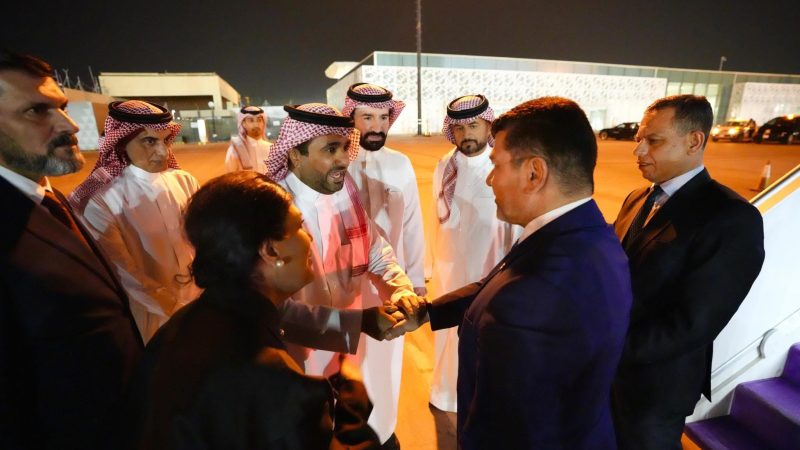 السعودية تسلم عراقيين محتجزين لديها ونقلهم بطائرة خاصة الى بغداد