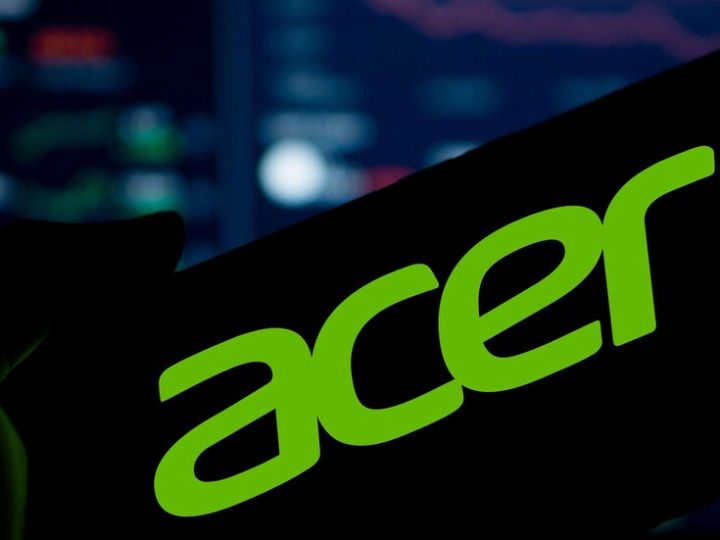 Acer تطلق حاسبا لوحيا مجهزا بشاشة كبيرة