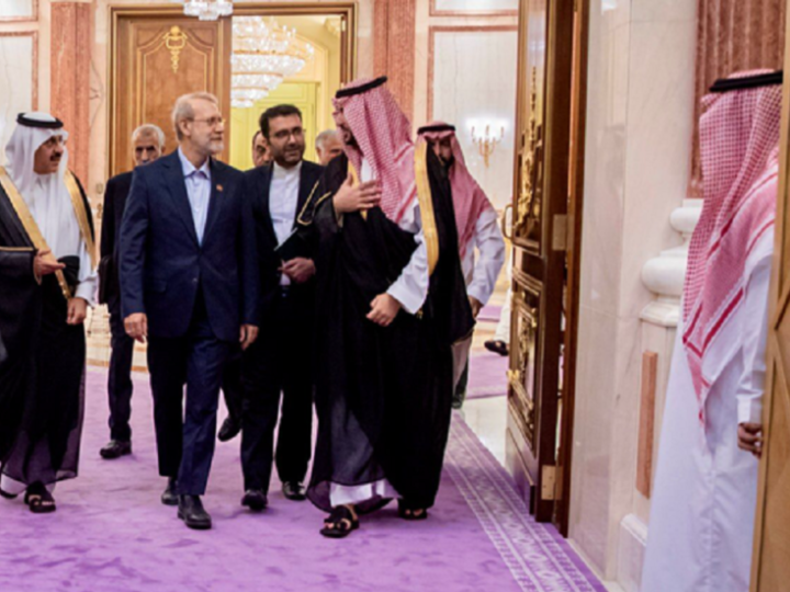 لاريجاني بعد لقاء بن سلمان: بحثنا التعاون الدفاعي وتقرر أن يتم على شكل مجموعات